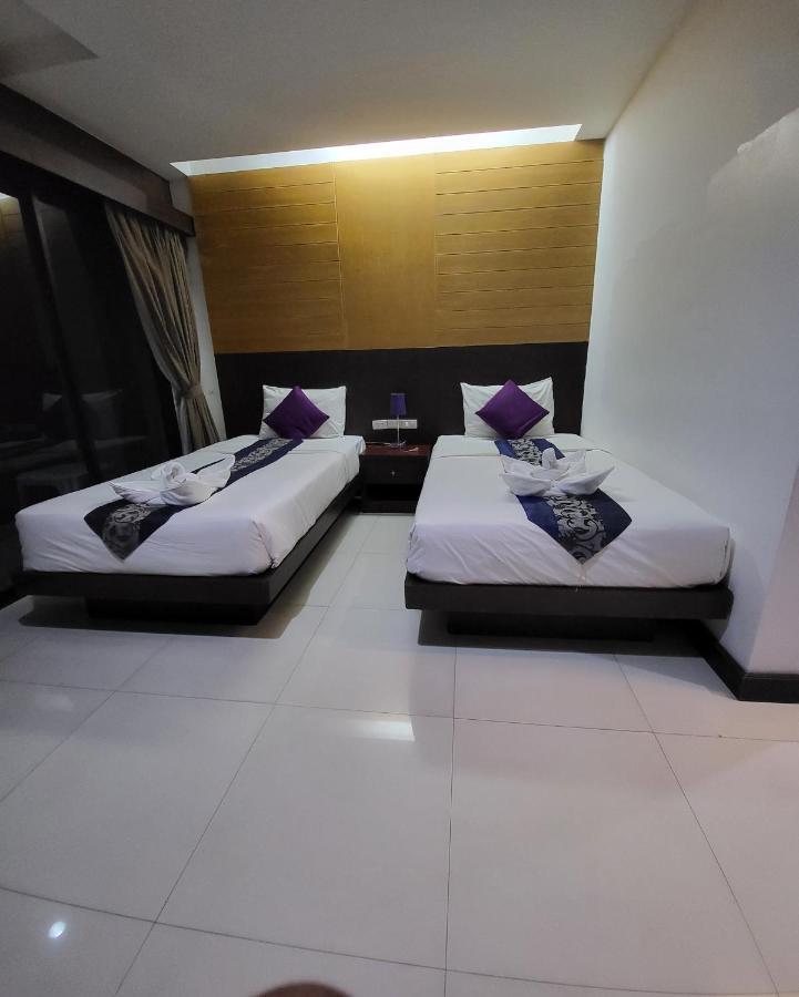 Chana Hotel Phuket Extérieur photo
